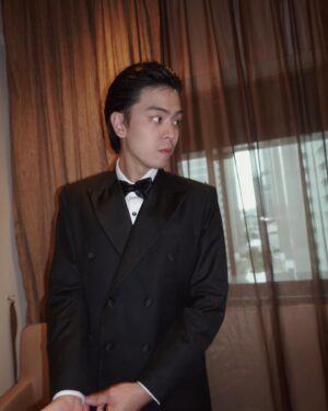 Sadanont Durongkhaweroj Instagram - 🙇🏻🫠 cheers to everyone that made it!
And thank you for the night :)
#asianacademycreativeawards2023 
#aaca