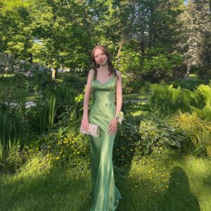 Sadie Munroe Instagram - prom !!