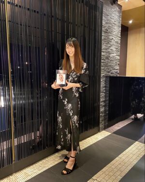 Sae Maeda Instagram - I can't express how honored I am to receive the award for the Emerging Artist @national_dance_awards_ especially as it's in memory of the late and great Lina Gainsbury. 

A huge thank you to the @criticscircle @national_dance_awards_ @gwdancewriter and everyone who continues to support me in this amazing art🙏✨I'm truly grateful and over the moon.
英国批評家協会賞(ナショナル・ダンス・アワード）にてEmerging Artist Award をいただきました。いつも応援してくださっている皆様には感謝の気持ちでいっぱいです。ありがとうございます!