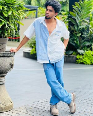 Sagar Surya Instagram - Forever writing a story in my head :)
.
.
Outfit : @etter_trend
@junaiz.vp ❤️