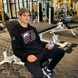 Sage Northcutt Instagram - Quick last workout before flying out to Tokyo in the morning 

#TeamRedcon1 link in bio code SAGE20