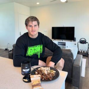 Sage Northcutt Instagram - My lunch with a protein brookie for dessert and my favorite joint supplement 

#TeamRedcon1 Code Sage20 link in bio