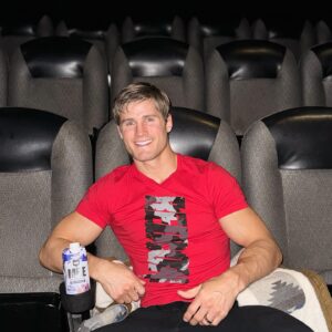 Sage Northcutt Instagram - Can you guess what movie I’m about to see? 

#TeamRedcon1 link in bio Code Sage20