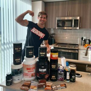 Sage Northcutt Instagram - I hope everybody has a great Thanksgiving! @redcon1 is having up to 80% off right now. Here are some of my favorite products. Link in bio

#TeamRedcon1 Code SAGE20