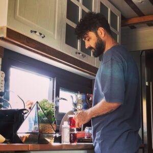 Şahin Irmak Instagram - Taze demlenmiş demir eksikliği anemisi içmez miyiz? @gokhanabi