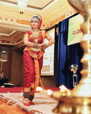 Sahithi Avancha Instagram - Today, I proudly share with you all my passion for dance, a craft l've worked hard to master throughout my journey! Through classical dance, l've learned discipline, control, and technique that helps me keep the perfect form. I am so proud to celebrate the beauty and grace of my classical dance. From learning my first step, to perfecting complex sequences and expressing my art through each move, I would like to take this moment to thank my Guru, smt vani Ramana garu @_vani_ramana 🙏🏻I owe so much to my guru for her support, guidance, and kindness. Thank you for believing in me and guiding me along this journey.
I hope to continue to express myself through dance.
Here's to many more years of expressing myself through the timeless art of dance.
✨✨

#dance#kuchipudidance#simhanandinidance#artofdance#kuchipudi#newpost#dancepost#danceperformance