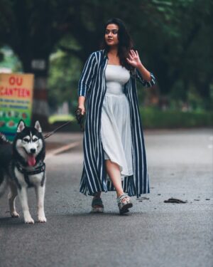 Sahithi Avancha Instagram - Livin’
 🌙🌺 

#me#nature#love#selflove#dog#instapost