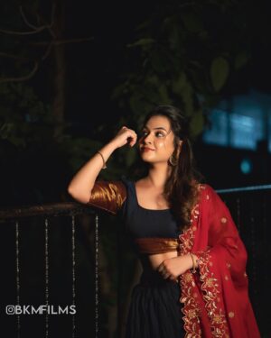 Sahithi Avancha Instagram - Her confidence glows like a radiant beam💫

#newpost#tradionalwear#confidence#classic#sahithiavancha