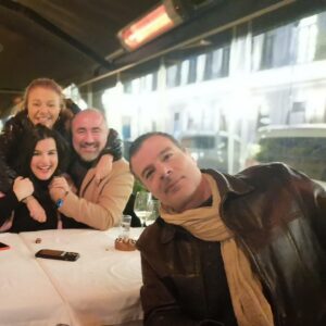 Şahnaz Çakıralp Instagram - yeni yılın ilk günleri ..ilk soğuklar , ilk havadisler , ilk danslar 🥂🍀🧚🏽‍♀️❤️