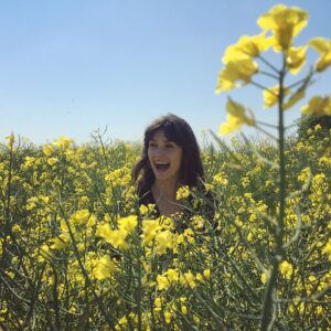 Sai Bennett Instagram - Hay fever 🌻
