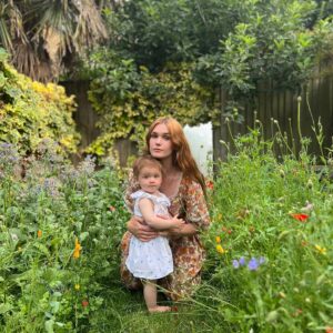 Sai Bennett Instagram - Joined a cult, sorry mum ☮️