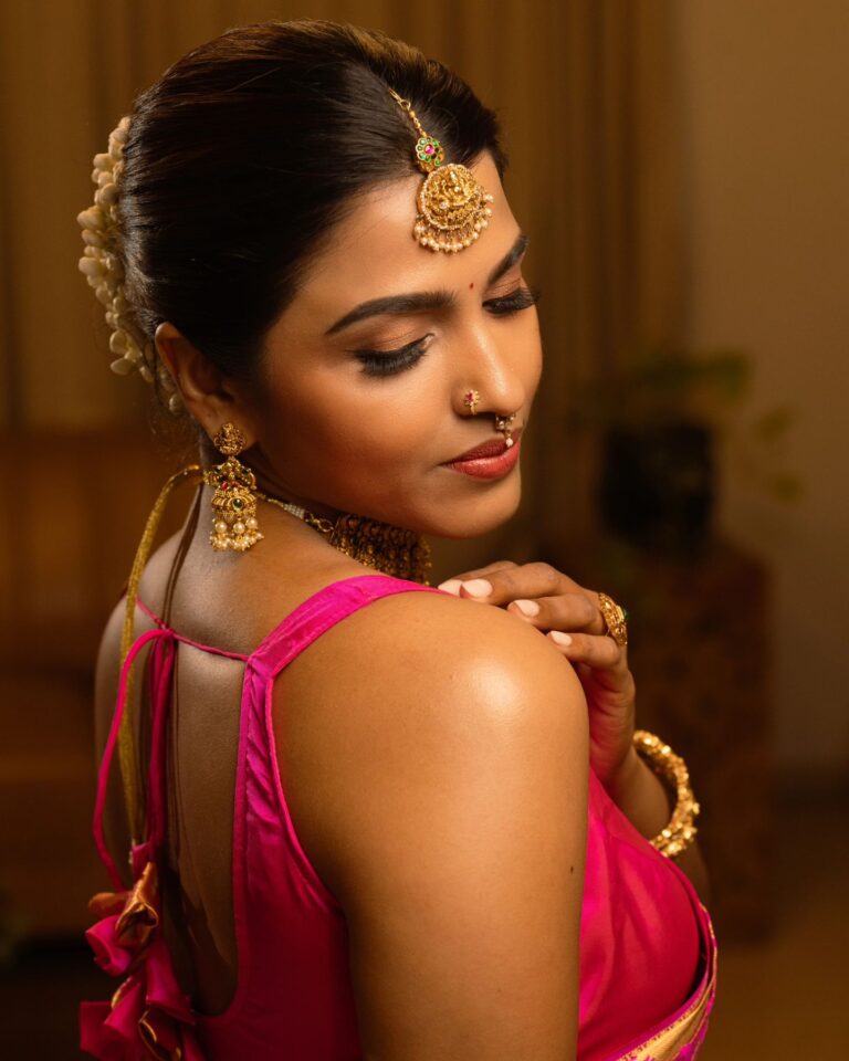 Actress Sai Dhanshika HD Photos and Wallpapers April 2024