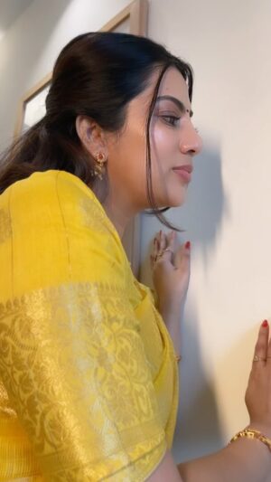 Sai Priya Deva Instagram - My favourite song 🥰😍#selflove #sareelove #saree #loveyourself #bestfriend #happy #happiness #spreadlove #spreadpositivity