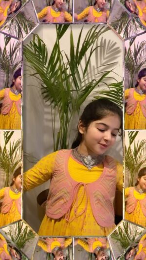 Saisha Bajaj Instagram - Misri se mitthi ❤️❤️ 
#instareels #kidsvideos #expressions