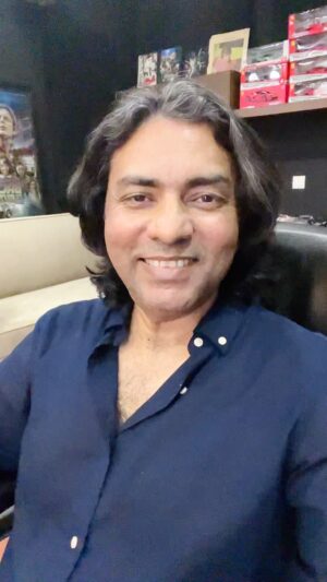 Sajjad Ali Instagram - NEW ALBUM!! 6 SONGS!! VERY SOON 😎 #aatish