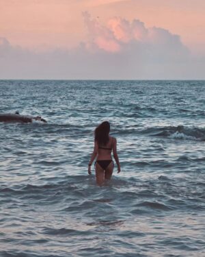 Sakshi Chaudhary Instagram - Chasing sunsets ♥️♥️♥️

#love
#life
#mood
#instagood 
#trending