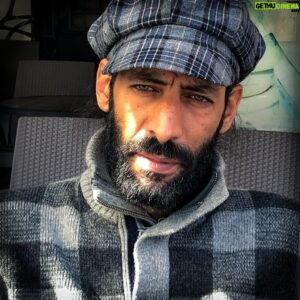 Salah Bensalah Instagram - خالي شخصيا 😁🥰✌️