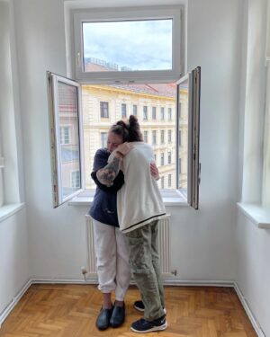 Salena Instagram - The last few weeks have been incredibly 
emotional for me.
My sister and I are starting a completely new life and that means saying goodbye not only to each other but
to so many other things.
To loved ones, friends, where we live, my beloved plants, and the security of having a roof over my head.
But through this we will both grow.

@lisaedbauer is going on a trip around the world with her van and her new independence 🚐 🌱 
(if you want to support her, please follow her, you would be doing her a huge favor) 🙏🏼🤎

And I’m going to fly to Thailand for a whole month and let everything happen after that.
It’s time to move on. 🌱 

It’s incredibly scary, but it’s probably the best decision we’ve ever made.
Quit your apartment, sell everything, write new songs, and leave with a backpack.

Of course I’m gonna take you guys with me on that journey, so you don’t miss out on what I’m doing.
Much love.
Tomorrow’s my flight. Wish me luck🤎 ✈️ 

#newlife #thailand #backpack #music #eurovision #esc2023 #travel