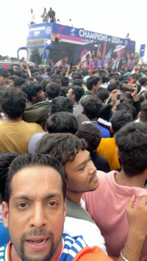 Salil Acharya Instagram - The passion is unreal … havent had such a close body massage with lakhs of people in my life and i wasnt complaining … celebrating #india on the streets of mumbai on marine drive #t20worldcup #worldchampions