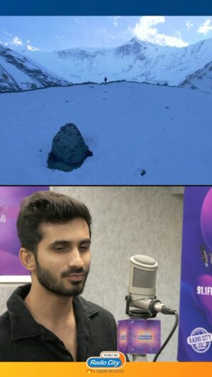 Salil Acharya Instagram - This week, join @ananyshukla and RJ @salilacharya talk about the beauty of trekking in this episode of Travel Diaries 🏔️
.
.
.
#traveldiaries #trekkingindia #mountains #everestbasecamp #travel #RadioCity