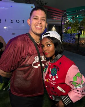 Salina EsTitties Instagram - 2 years ago I lipsynced QUEEN in front of @janellemonae on @rupaulsdragrace …Today I shared the same stage as her at @officiallyoutloud #WehoPride the universe truly has a plan. 🥲🪄✨🥹