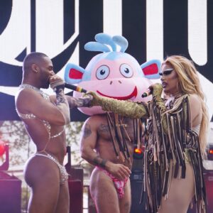 Salina EsTitties Instagram - This moment will forever be one of my proudest. 
Getting to perform my own original music in my hometown @wehopride after years of attending since i was 18 years old. I’ve been working on living in the moment, not being stressed and trusting that what i’m creating MEANS something. Getting to expiernce this with my best friends who have seen me since the beginning…when we were getting dressed in an alley to WALK the pride parade as little babies, and now sharing the same stage as Janelle Monae and Kylie! 
After this weekend I feel so #Proud of myself. Thank you to all my friends and lil nips who showed up for me for this moment. Ah 🥲 🌟 🎤 
Thank you @officiallyoutloud @jeffcons @meetjjla for this opportunity. 
Special Guest Bestie @tokesbadd 
Choreographed @msilas23 
Papi Dancers @msilas23 @aj_wtkns 
Dora’s @violetathequeen @mscakemoss @barbra.please 
Bootz @jaxphoenixx 
My assistants backstage @brittneysawyeer x @dflores_14 
My management @pegmgmt @maddiejac0bs 
My agents @warnertalentagency @richdrever 
My bts savior @dylan.d.thai 
For these photos @simplyyours.creativehr 
Hair styled by @callher6 
Outfit by @ricocavalli 
Styling consultings @sebastienhohl_ 
@chaddmcmillan for stoning my coat the night before
and allll my friends who came and have been there, i thank you!
#Pride #Outloud #LiveMusicFestival