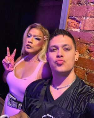 Salina EsTitties Instagram - think i was fan girling. 🤭
DC #CapitolPride treated me so well and kept the sisters BOOKED!!! 
🏳️‍🌈💖🏳️‍🌈
Thank you @daveperruzza @pitchersdc @cakedoesdrag x @lyledc for an amazing weekend!!