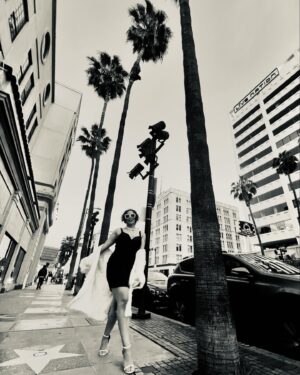Salma Hindy Instagram - Chin up, chest high, back straight, you’re in Hollywood babyyyy 

(New York I miss you but I’m ~probablyyyy~ not coming back 😭)