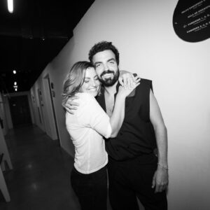 Salvador Martinha Instagram - Que team 🥑.
Muito obrigado a estes excelentes convidados e ao enorme público que 
rebentou o Tivoli. Hoje estou feliz e para festejar vamos abrir mais duas datas em Lisboa e uma no Porto. 📸 Chapas @luisnobreguedes