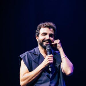 Salvador Martinha Instagram - Que team 🥑.
Muito obrigado a estes excelentes convidados e ao enorme público que 
rebentou o Tivoli. Hoje estou feliz e para festejar vamos abrir mais duas datas em Lisboa e uma no Porto. 📸 Chapas @luisnobreguedes