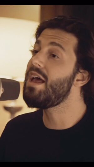Salvador Sobral Instagram - Oh how I miss singing this eternal song with its amazing creatix  @launoah57 

Can’t wait to sing it live again . Maybe it’ll be sooner than what y’all think :)
