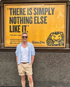 Salvatore Antonio Instagram - So the cat’s (🦁) out of the bag!  Thrilled that I can finally share some very exciting news: 
I’ll be playing ‘Scar’ in the Toronto Mirvish sit-down production of Disney’s The Lion King, playing at the Princess of Wales Theatre (opening this November).
To say this is a dream-come-true would be a gross understatement. I’m so very grateful for this amazing opportunity to be a part of this beloved show, playing this iconic role—— I can’t wait to dive in!
✌🏼🙏🏼👑
.
#lionkingmusicaltoronto 
#lionking 
#lionkingmusical 
#scarlionking