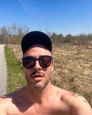 Salvatore Antonio Instagram - The old grizzly emerges from the cave— runs free in the Canadian wilderness 😜😅