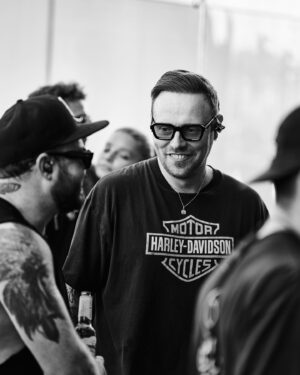 Sam Carter Instagram - North American Tour was awesome! Thank you to everyone that came to see us we will be back soon ❤️

@edmasonphoto 🐐