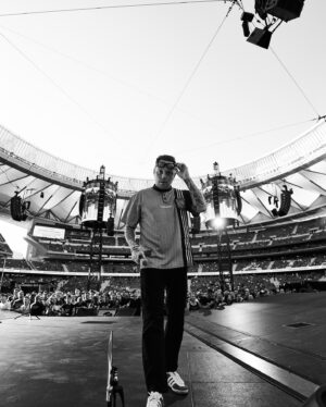 Sam Carter Instagram - if you can’t beat them, join them 🇪🇸🤣

Congratulations Spain 

@edmasonphoto