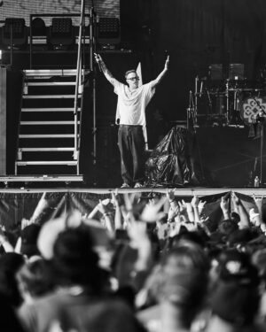 Sam Carter Instagram - What a day! @welcometorockville thank you 🇺🇸❤️

@edmasonphoto