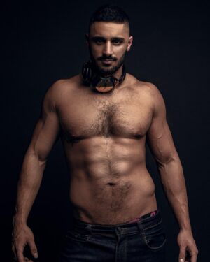 Sam Gee Instagram - DJ @samgstar photo by @duke.nyc