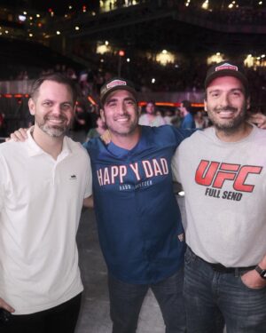 Sam Shahidi Instagram - Summer ‘23 was special. 

Just crushing it in sales with the team, having fun with friends, family, our Day 1s, and drinking Happy Dads

Cant wait for Fall to start! We got some 🔥🔥 stuff coming 📈
