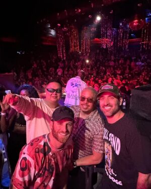 Sam Shahidi Instagram - @realblackcoffee in Rio De Janeiro… insane set 😮‍💨Thank you @davegrutman @cv0tta @china_deepinsid