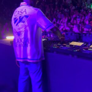 Sam Shahidi Instagram - @realblackcoffee in Rio De Janeiro… insane set 😮‍💨Thank you @davegrutman @cv0tta @china_deepinsid