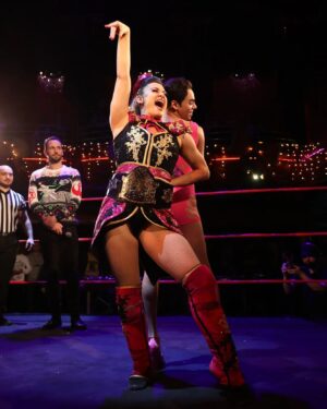 Samantha Allen Instagram - 500 days 🏆
@riotcabaret Womens Champion
📸 @y2jimbob