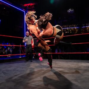 Samantha Allen Instagram - 💥 @hailwindsor took the Riot Cabaret Women’s World Champion @ninasamuels123 to the limit on Tuesday, with an exposed turnbuckle pad ultimately proving to be the difference maker.

🎤 After the match, Samuels — who currently holds ten championships overall — dropped a cryptic warning about being hungry for even more titles in Riot Cabaret…