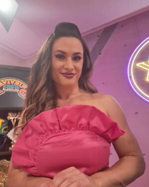 Samantha Allen Instagram - And that's a wrap 🎬
We have a #FantasyBookingWarfare winner!
Thank you to everyone for watching 😘