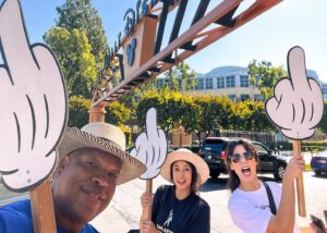 Samantha Win Instagram - 80 Days and counting. 

Trying to get your steps in? Come on out to the picket lines! ✊ Let’s (hopefully) finish strong! 

#nopaynoplay 

sagaftrastrike.org

#sagaftrastrong #sagaftrastrike #power2performers