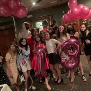 Samara Lee Instagram - What a day!  Turning 13, surrounded by friends. 💕💕 so thankful!
#birthdaygirl #13thbirthday