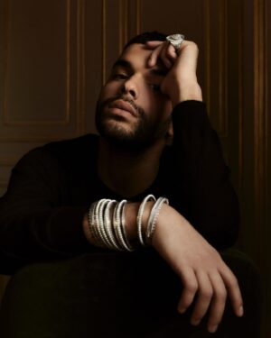 Sami Outalbali Instagram - Shoot for @boucheron and @vanityfairfrance about the new collection, thanks again to the team  pic by @annadaki journalist @benedicteburguet and thanks to @anaellegauchard 🖤