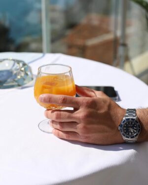 Samir Benzema Instagram - On prend le temps de regarder l’horizon à  @hotel_leroquebrune 😎😍📍

Look @spartoogram 

#hotel #monaco #cotedazur #riviera #roquebrune #menton