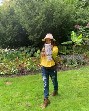 Sammi Barber Instagram - Be -leaf in transition 🍂🍁@shewinofficial
🤍Gifted - Use code: Sammi10 ( extra 10% off for any order)
#shewinofficial #shewinwholesale

jeans👖
bag 🎒
sweatshirt 🥼
tumbler 🥤

Follow my shop @sammibarber on the @shop.LTK app to shop this post and get my exclusive app-only content!

https://liketk.it/4hJxC #falllooks