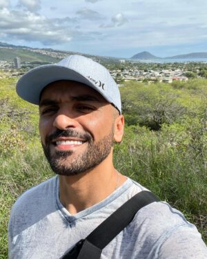 Sammy Sheik Instagram - Just finished a 2 hour hike to Diamond Head Crater & back. Now I need a nap 😴 #diamondheadhike