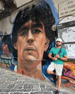 Sammy Sheik Instagram - So Napoli is basically an Italian speaking Alexandria. Definitely felt like home 😌 #homecoming # Napoli #summershenanigans☀️ #maradona
